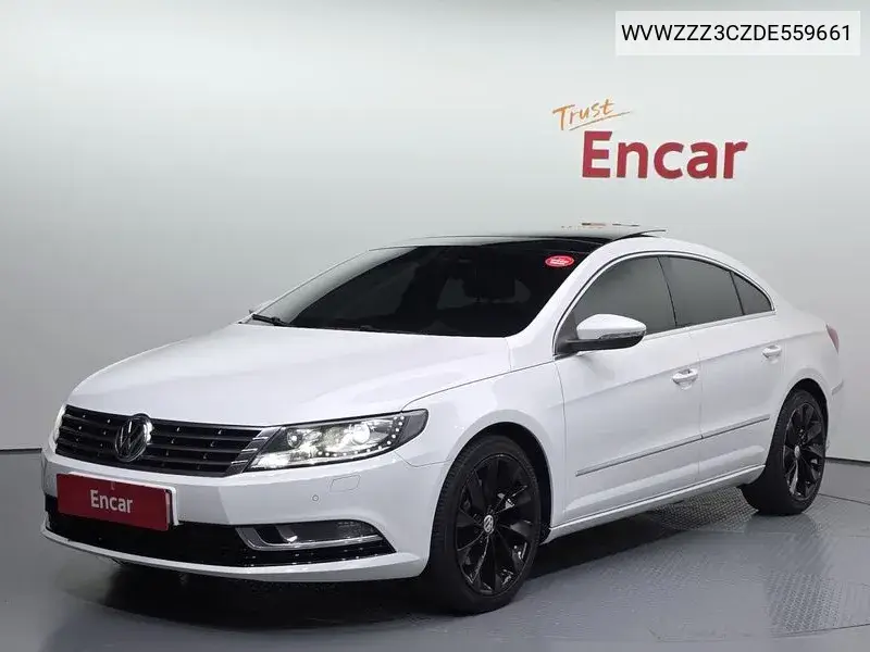 Volkswagen Passat CC 2013 года выпуска