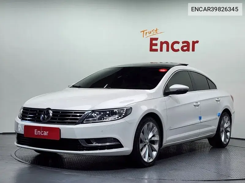 Volkswagen Passat CC 2013 года выпуска