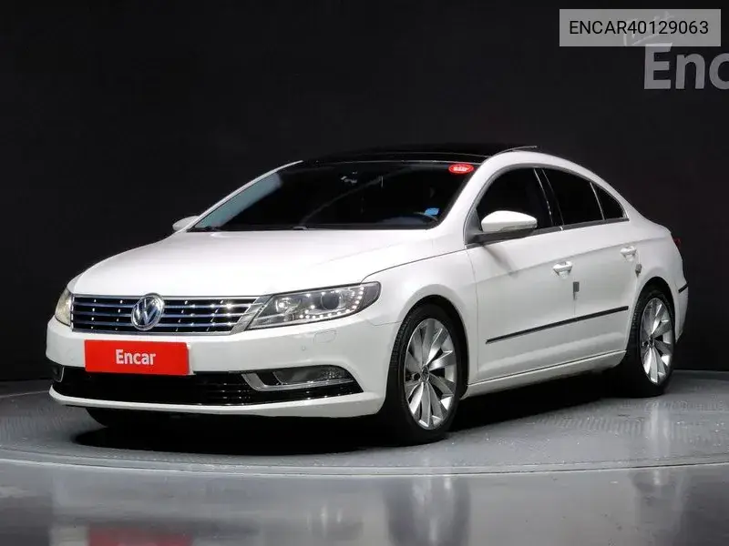 Volkswagen Passat CC 2013 года выпуска