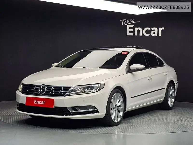 Volkswagen Passat CC 2014 года выпуска