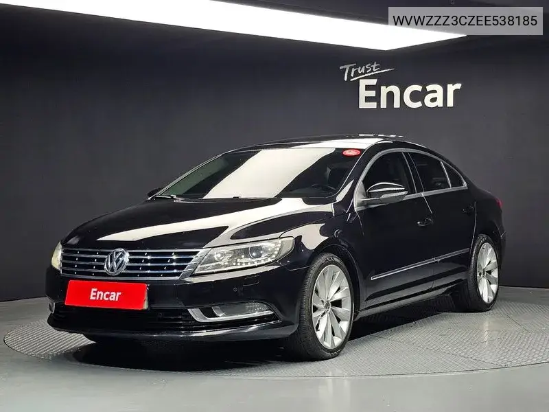 Volkswagen Passat CC 2014 года выпуска