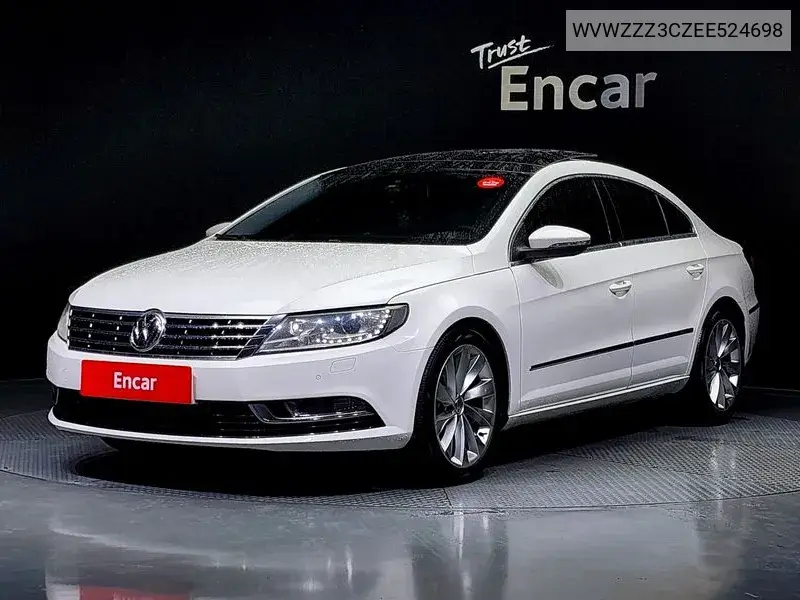 Volkswagen Passat CC 2014 года выпуска