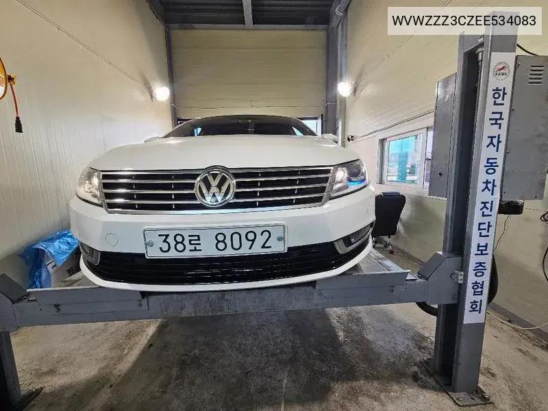 Volkswagen Passat CC 2014 года выпуска