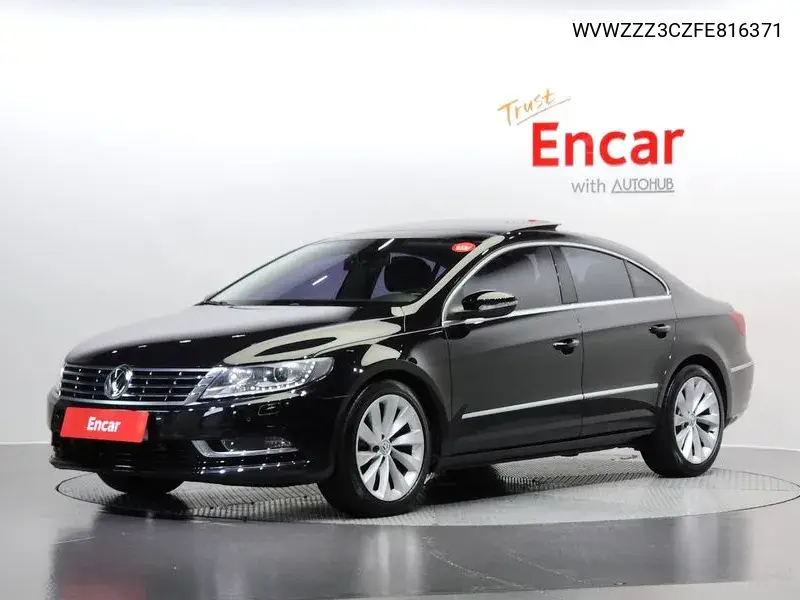 Volkswagen Passat CC 2015 года выпуска