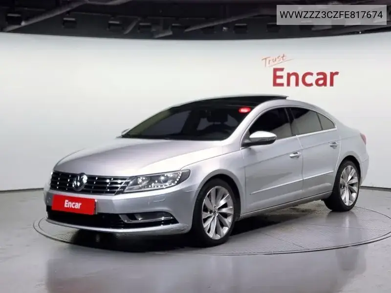 Volkswagen Passat CC 2015 года выпуска