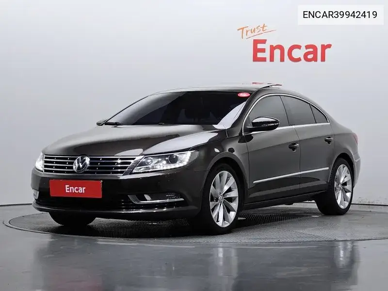 Volkswagen Passat CC 2015 года выпуска
