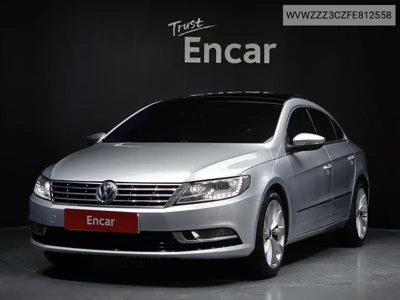 Volkswagen Passat CC 2015 года выпуска