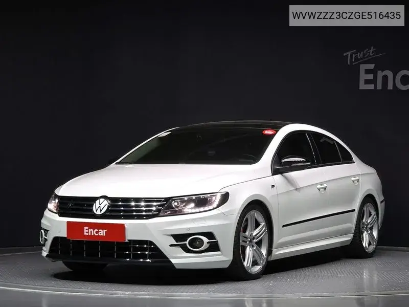 Volkswagen Passat CC 2016 года выпуска