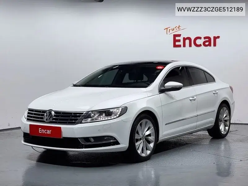 Volkswagen Passat CC 2016 года выпуска