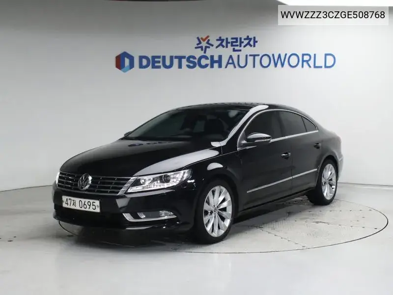 Volkswagen Passat CC 2016 года выпуска