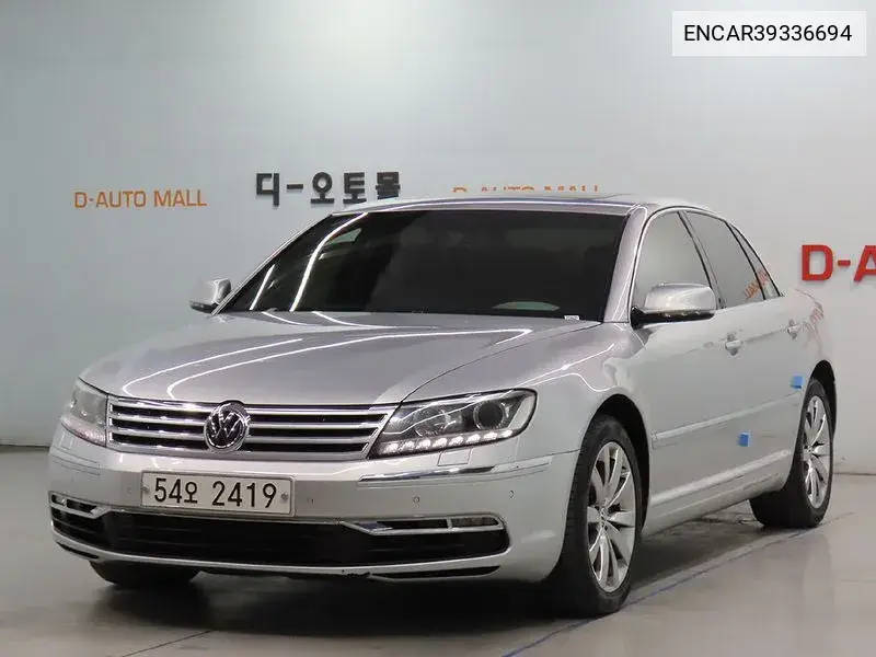 Volkswagen Phaeton 2012 года выпуска