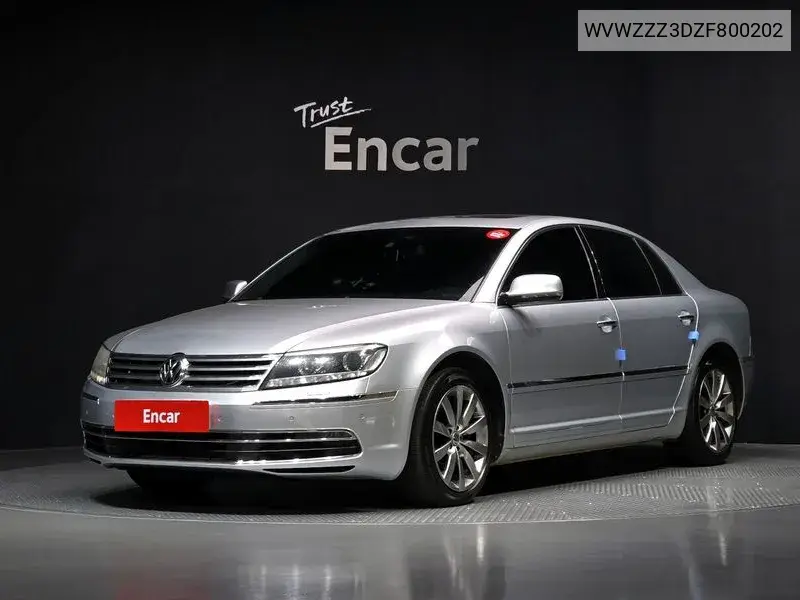 Volkswagen Phaeton 2015 года выпуска