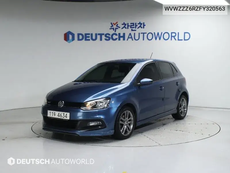 Volkswagen Polo 2015 года выпуска