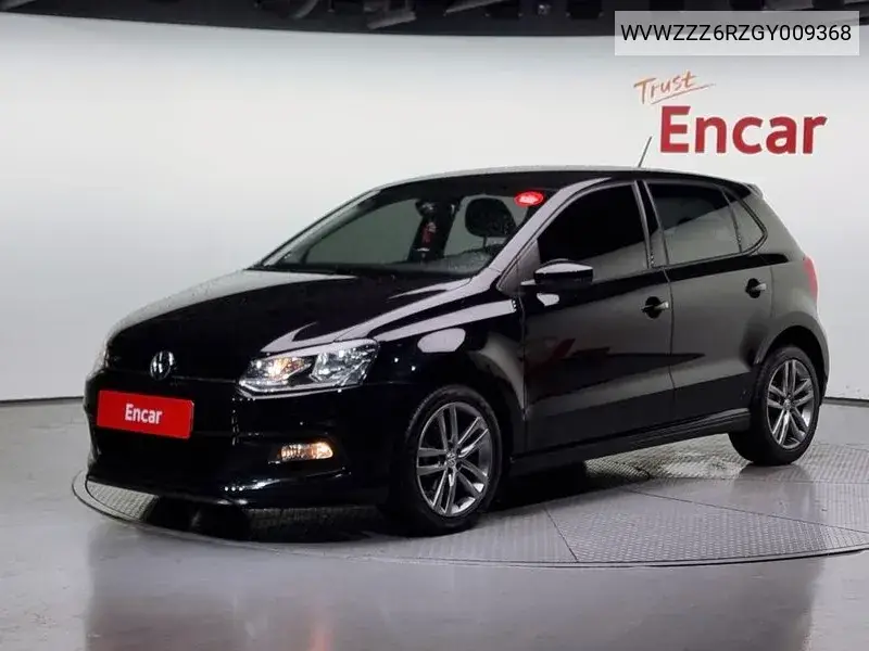 Volkswagen Polo 2015 года выпуска