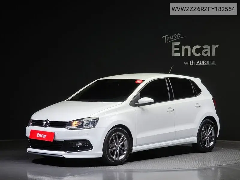 Volkswagen Polo 2015 года выпуска
