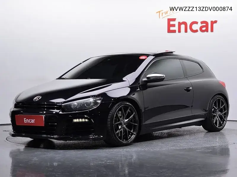 Volkswagen Scirocco 2012 года выпуска