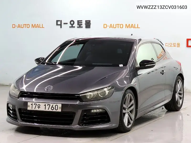 Volkswagen Scirocco 2012 года выпуска