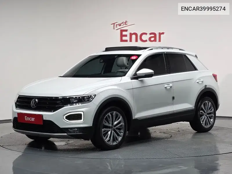 Volkswagen T-Roc 2021 года выпуска