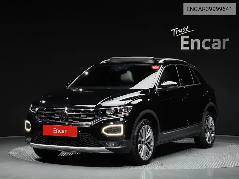 Volkswagen T-Roc 2021 года выпуска