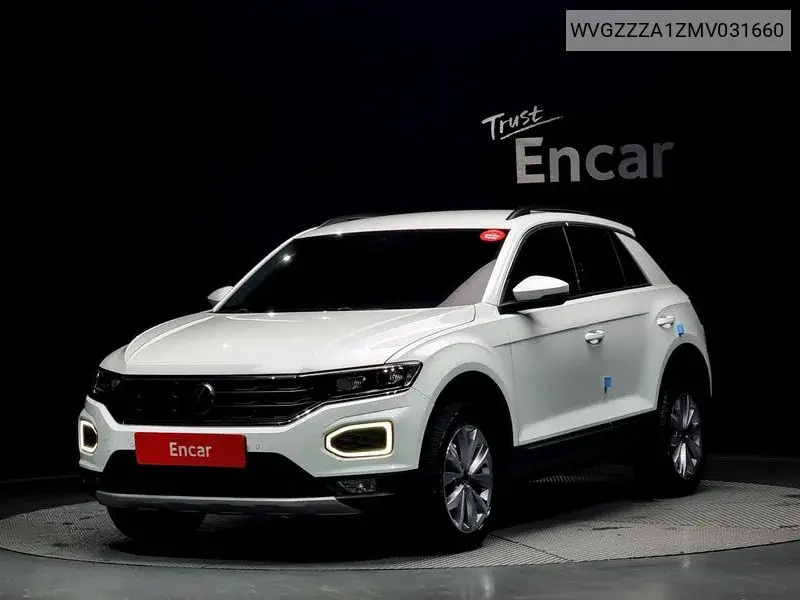 Volkswagen T-Roc 2021 года выпуска