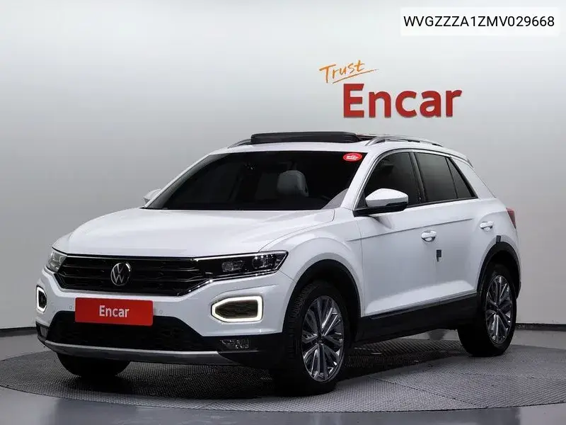 Volkswagen T-Roc 2021 года выпуска
