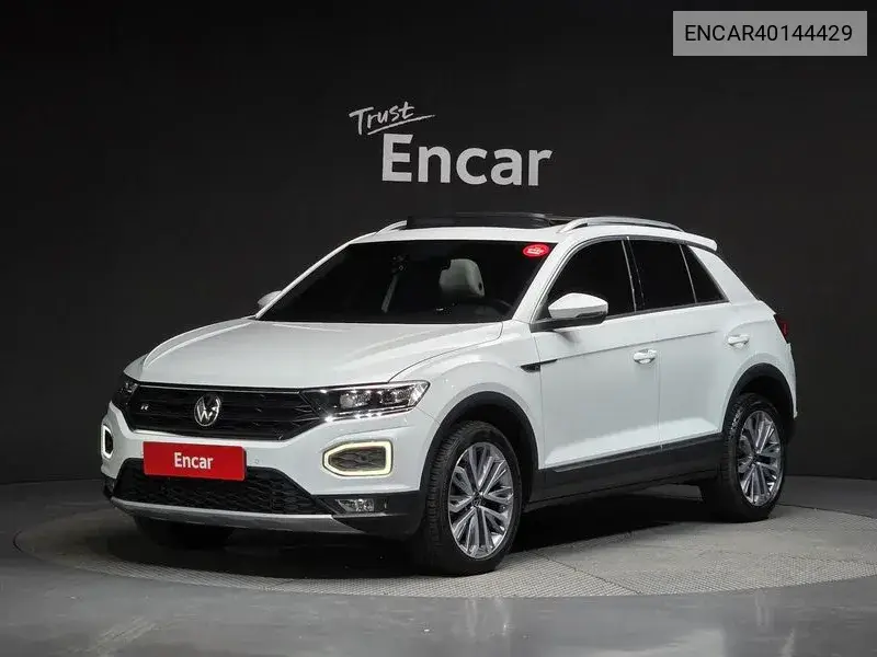Volkswagen T-Roc 2021 года выпуска