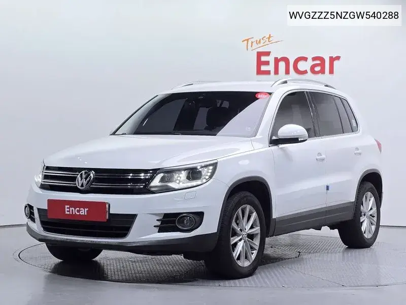 Volkswagen Tiguan 2015 года выпуска