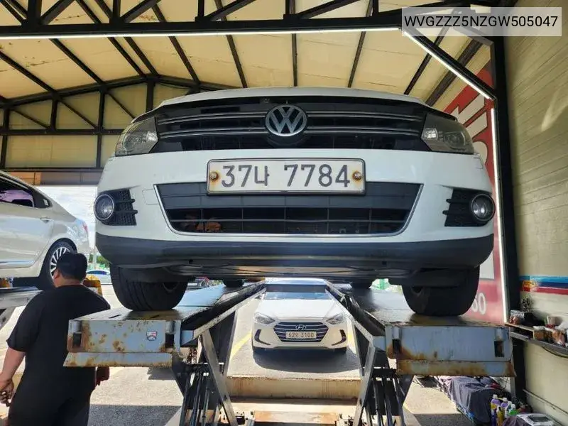 Volkswagen Tiguan 2015 года выпуска