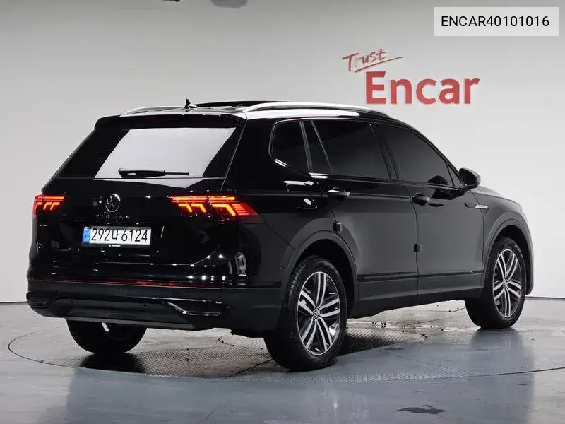 Volkswagen Tiguan 2024 года выпуска