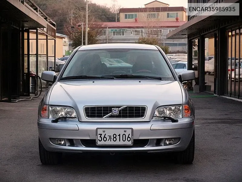 Volvo S40 2003 года выпуска