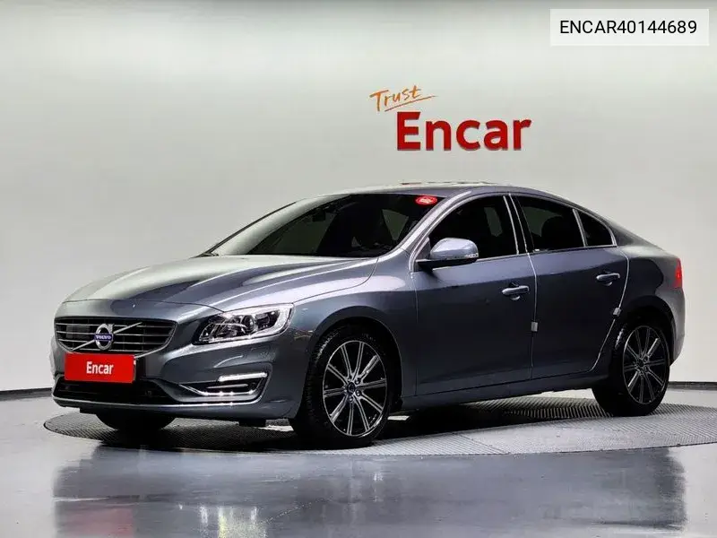 Volvo S60 2017 года выпуска