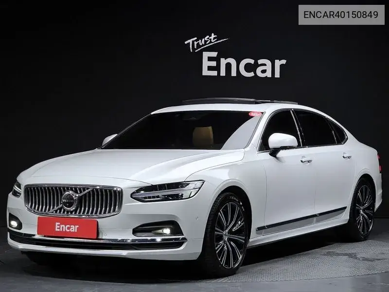 Volvo S90 2023 года выпуска