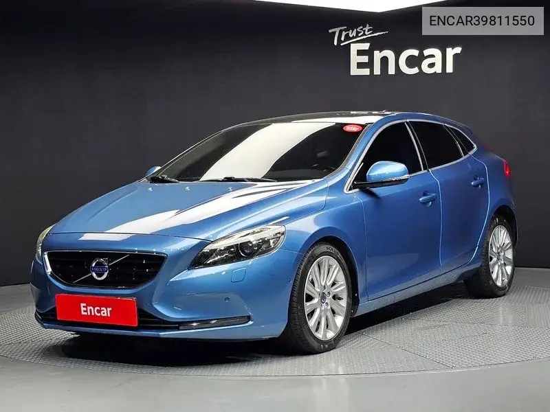 Volvo V40 2014 года выпуска