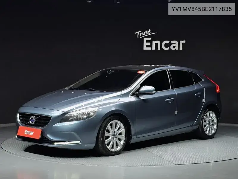 Volvo V40 2014 года выпуска