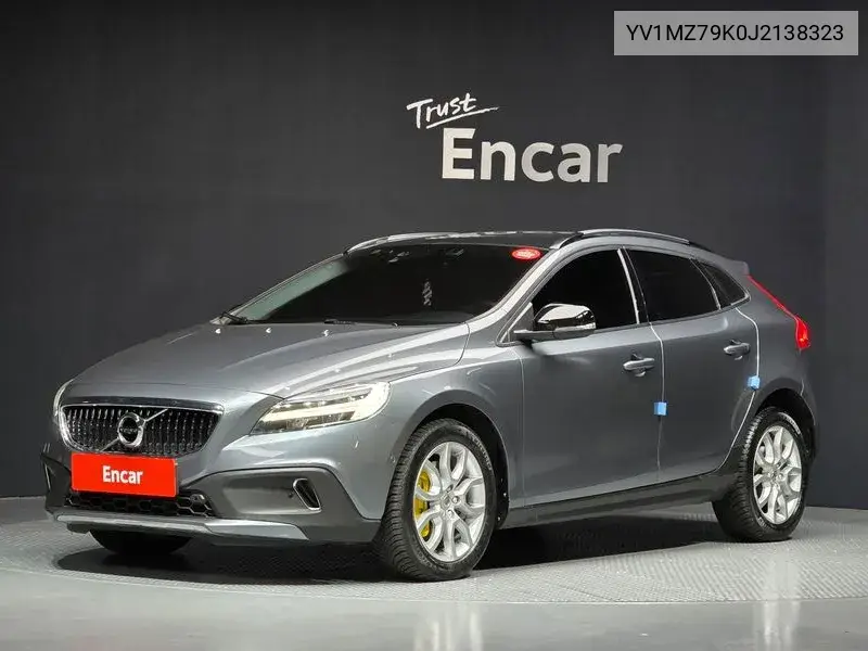 Volvo V40 2017 года выпуска