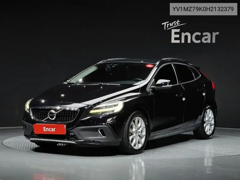 Volvo V40 2017 года выпуска