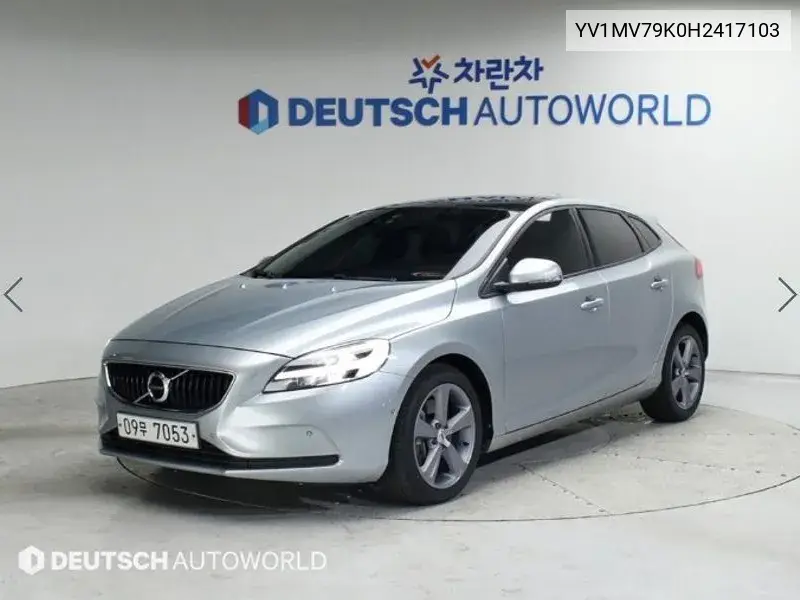 Volvo V40 2017 года выпуска