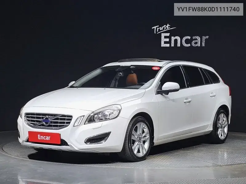 Volvo V60 2013 года выпуска