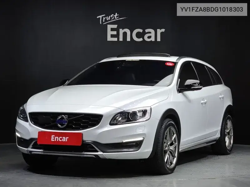 Volvo V60 2016 года выпуска