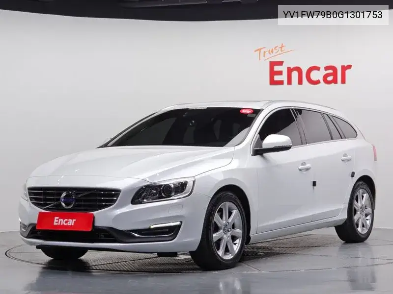 Volvo V60 2016 года выпуска