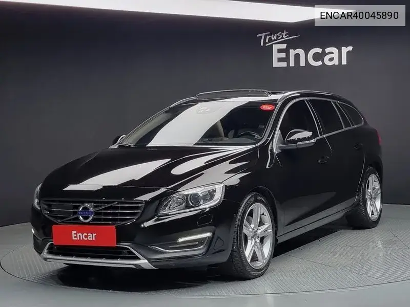 Volvo V60 2016 года выпуска