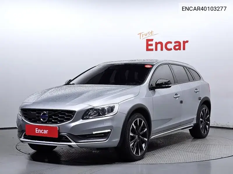 Volvo V60 2016 года выпуска