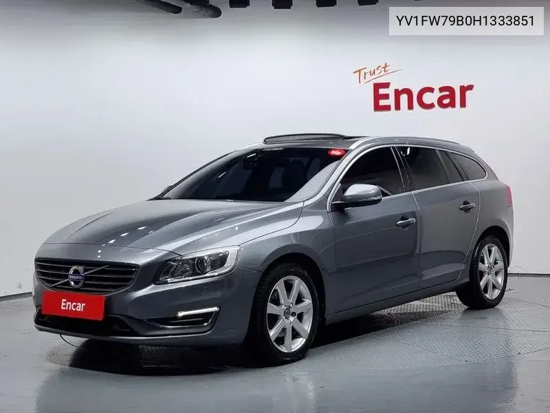 Volvo V60 2016 года выпуска
