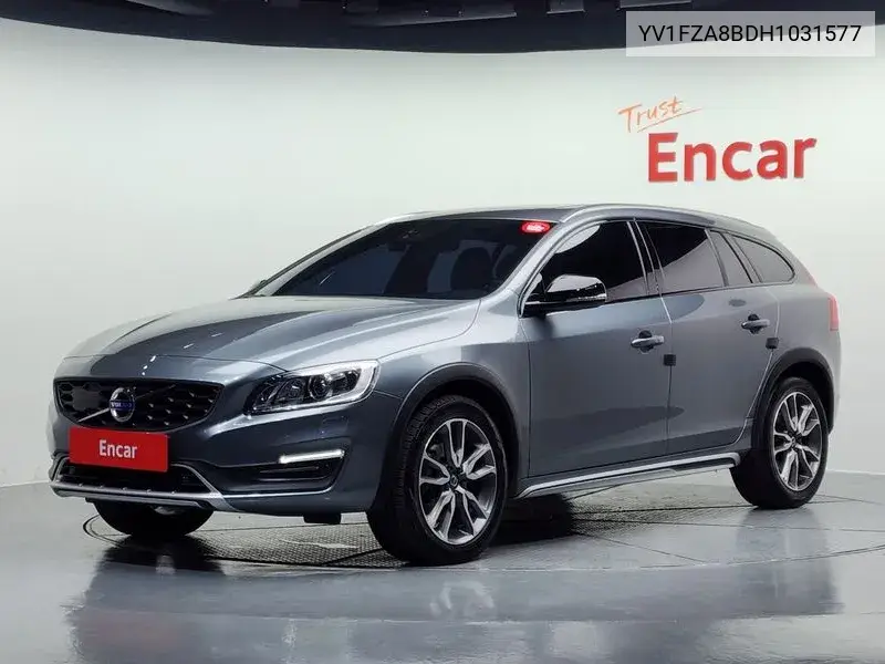 Volvo V60 2017 года выпуска