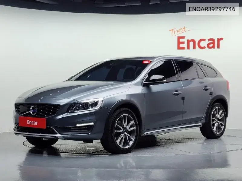 Volvo V60 2017 года выпуска
