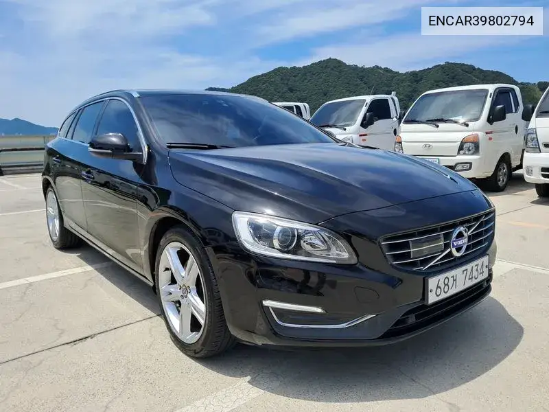 Volvo V60 2017 года выпуска