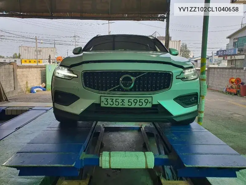 Volvo V60 2020 года выпуска