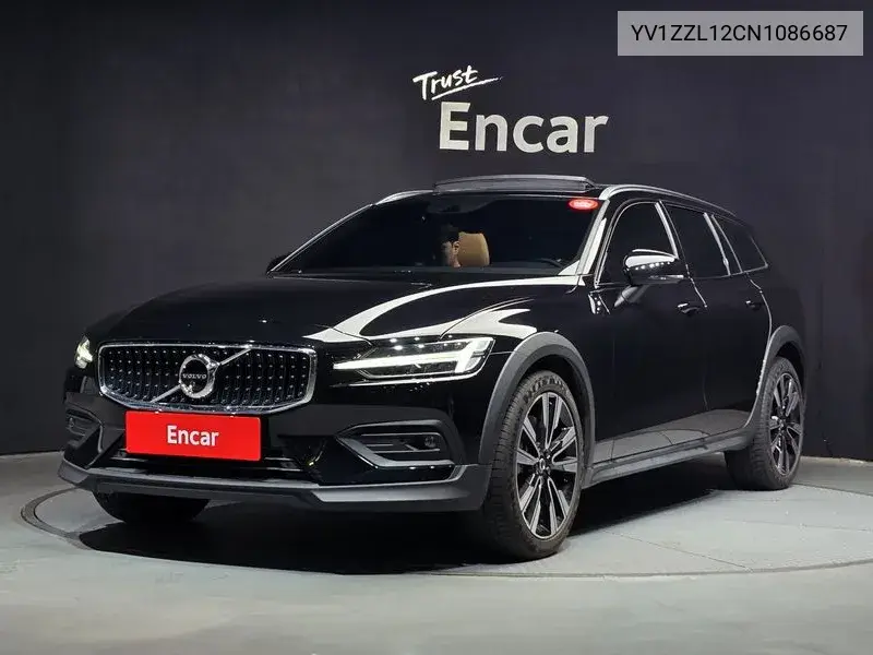 Volvo V60 2021 года выпуска