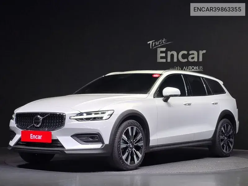 Volvo V60 2023 года выпуска