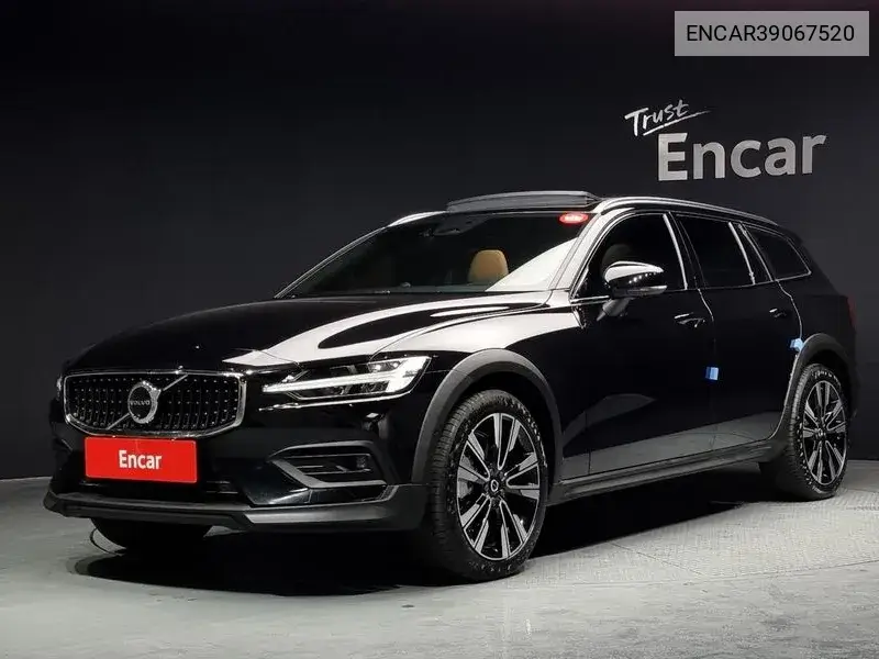 Volvo V60 2024 года выпуска